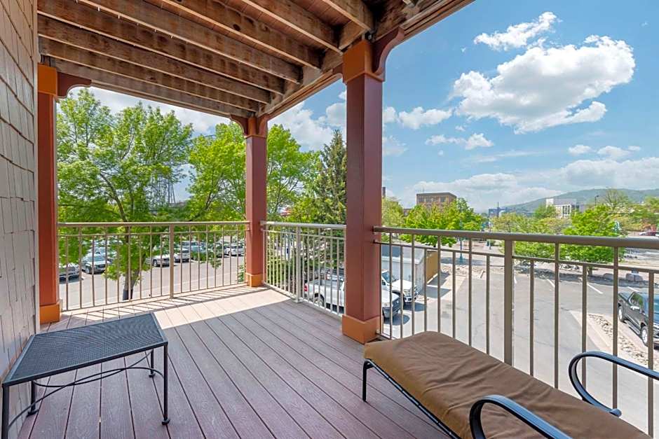 Lift Bridge Lodge, Ascend Hotel Collection