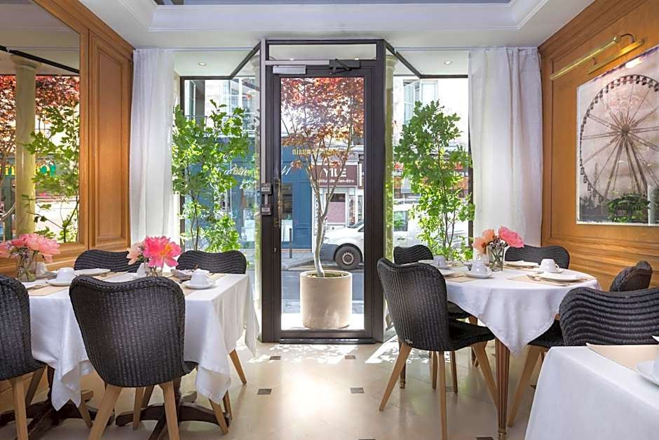 Dauphine Saint Germain