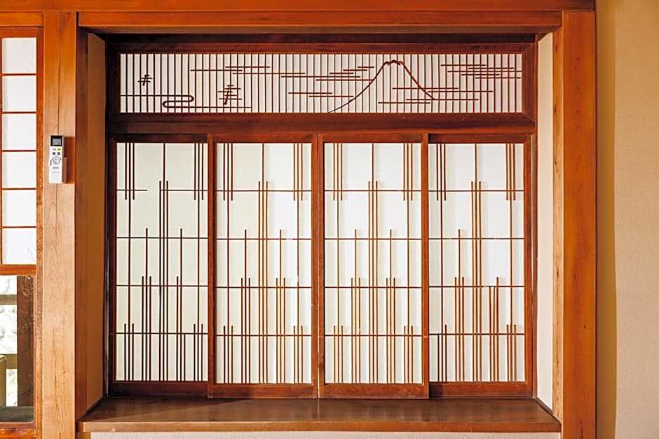 Shukubo Komadori-Sanso