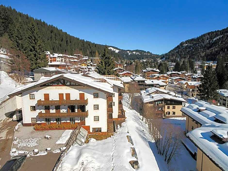 Hotel Perla***