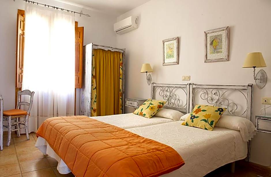 Hotel Rural La Casa De Pasarón
