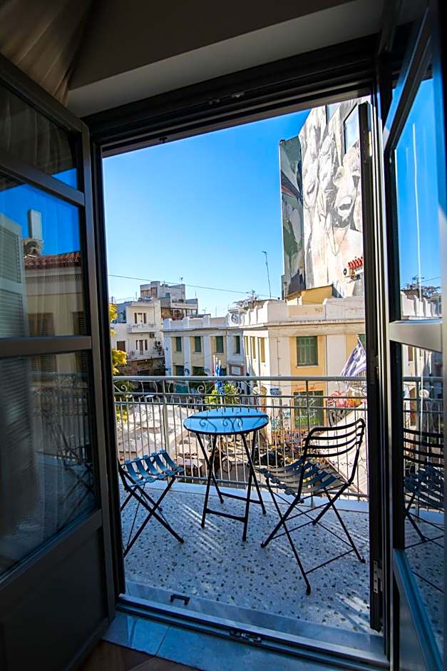 Ederlezi Zoubourlou Aparthotel