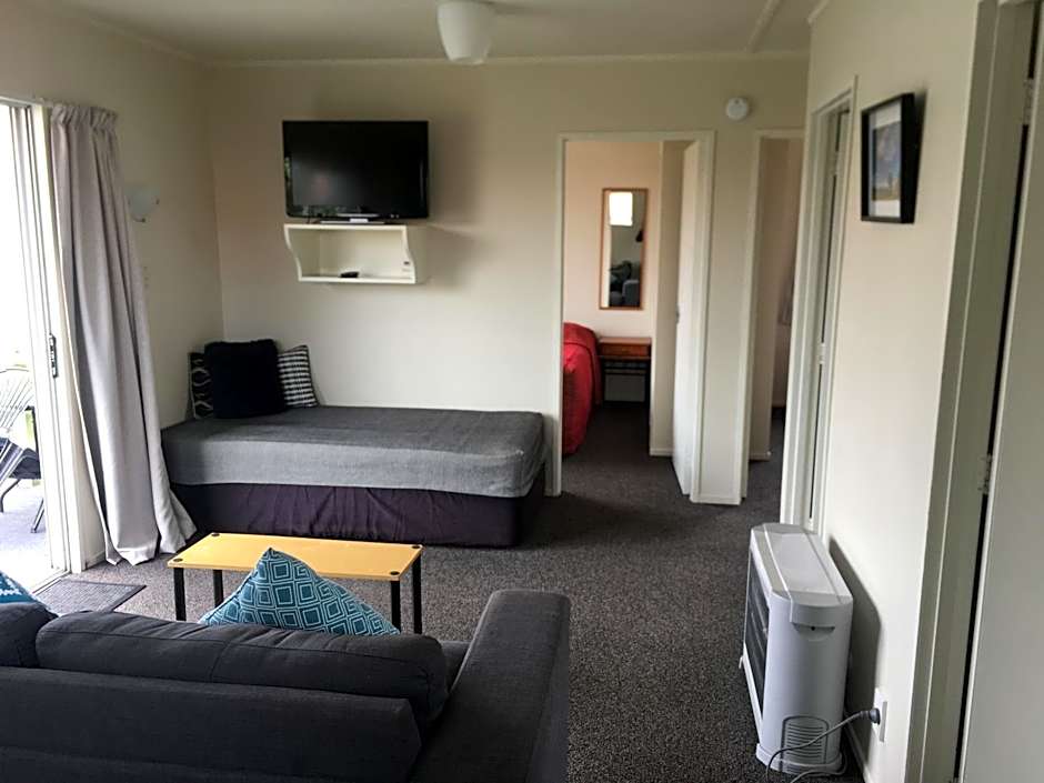 252 Beachside Motels & Holiday Park