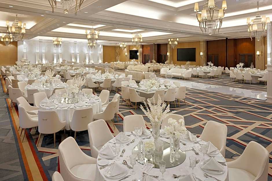 Sheraton Oman Hotel