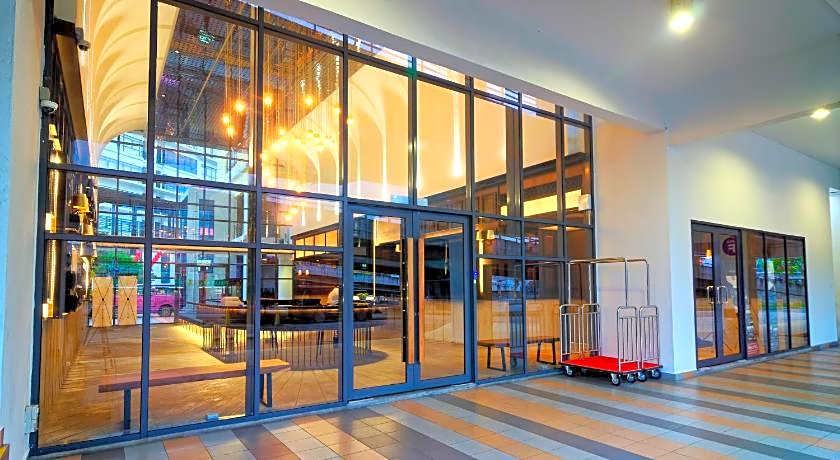 Bespoke Hotel Puchong