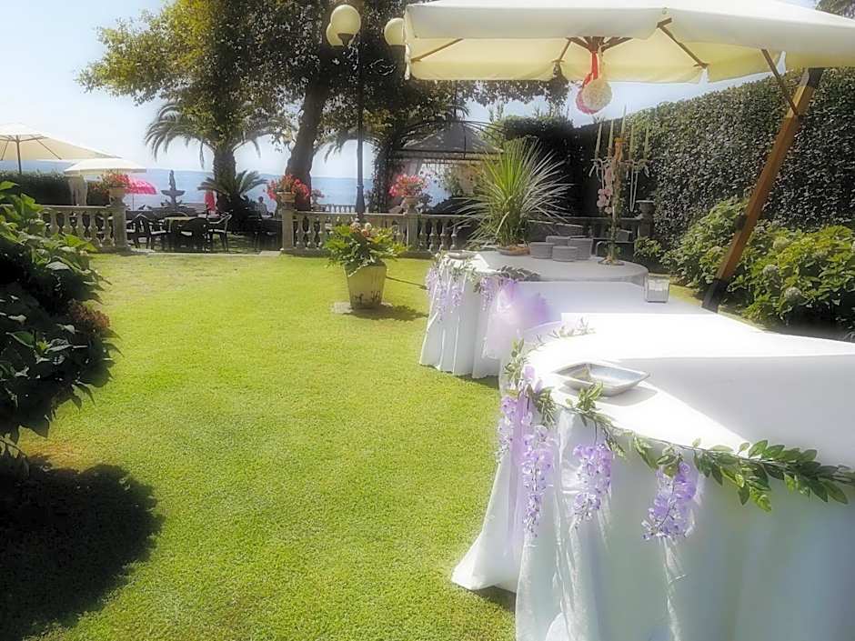 Hotel Lido - Beach and Palace