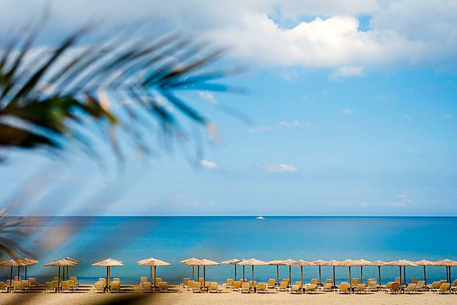 Kamari Beach Hotel
