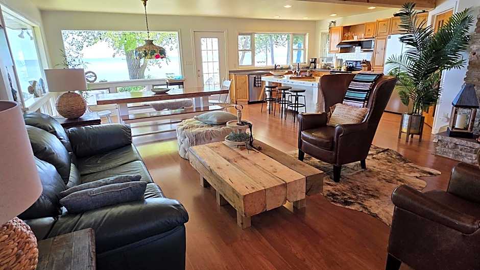 Dreamcatcher Lake House