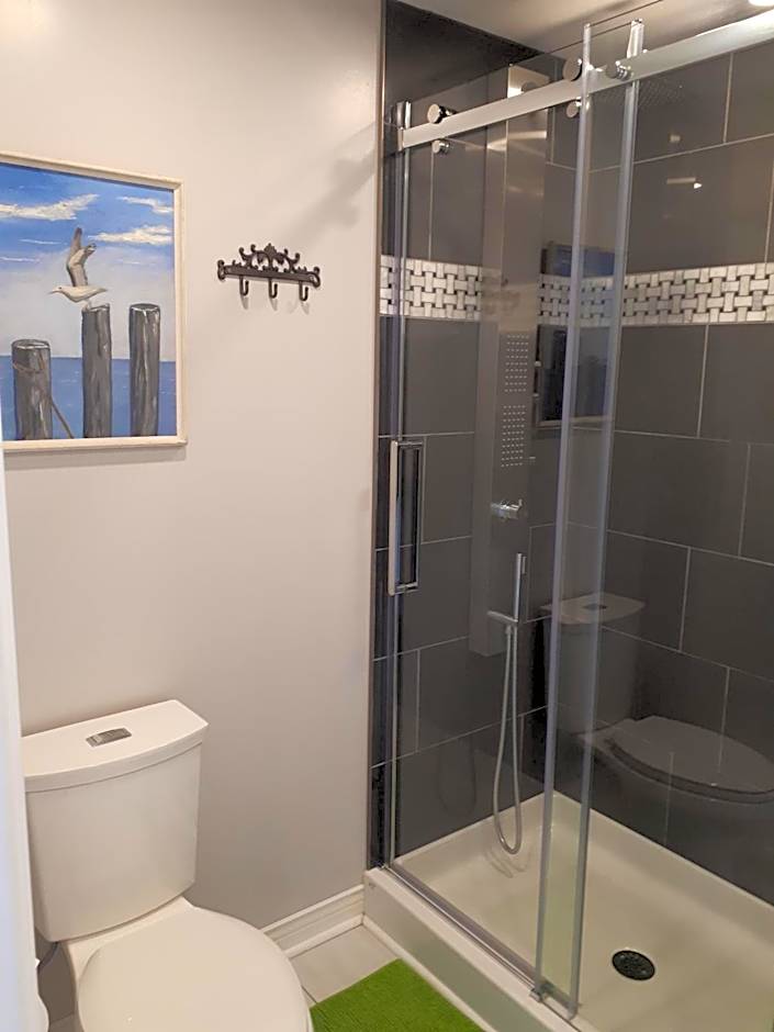 Hillside Landing B&B