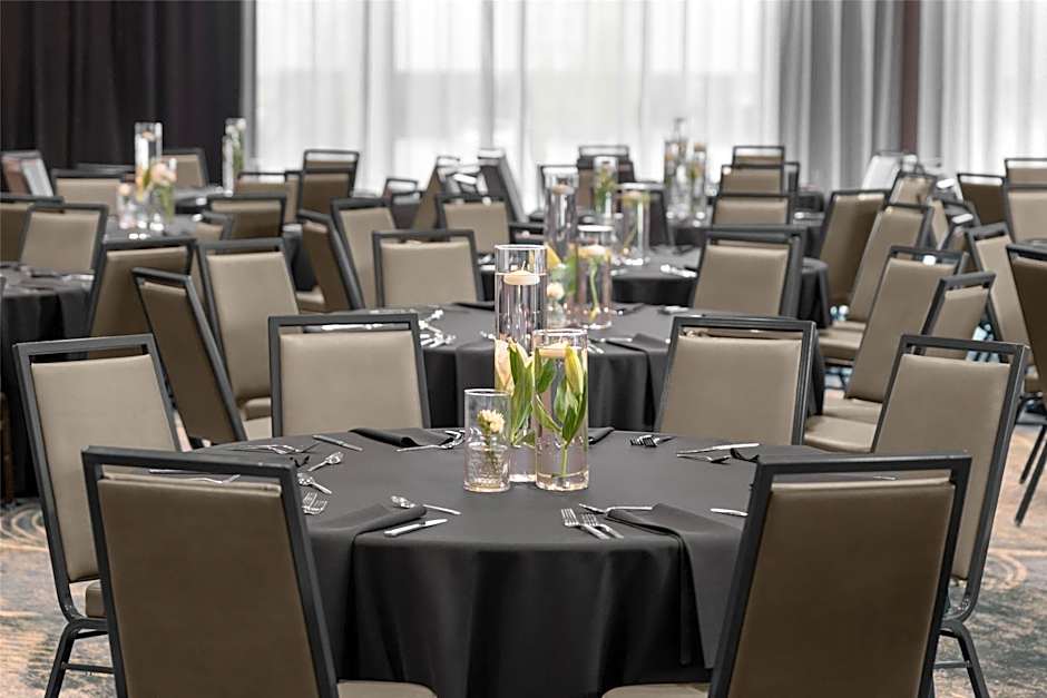 Homewood Suites by Hilton Grand Prairie at EpicCentral