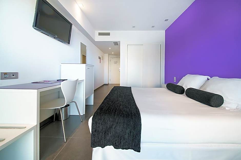 Photo 1 of 1 of Economy 2 Beds