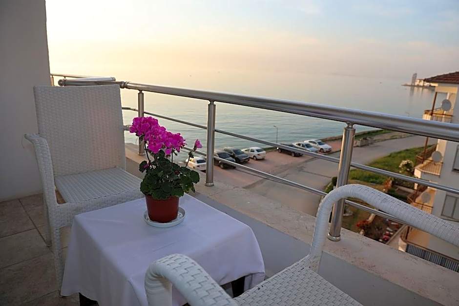 Grand Koru Otel Beach