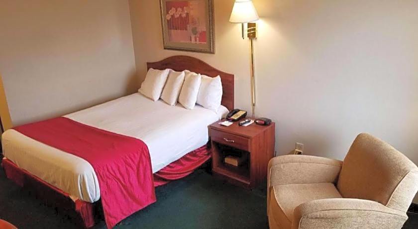 Americas Best Value Inn St. Louis South