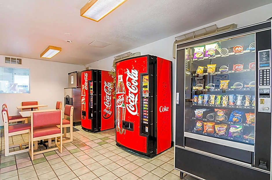 Motel 6-Mitchell, SD