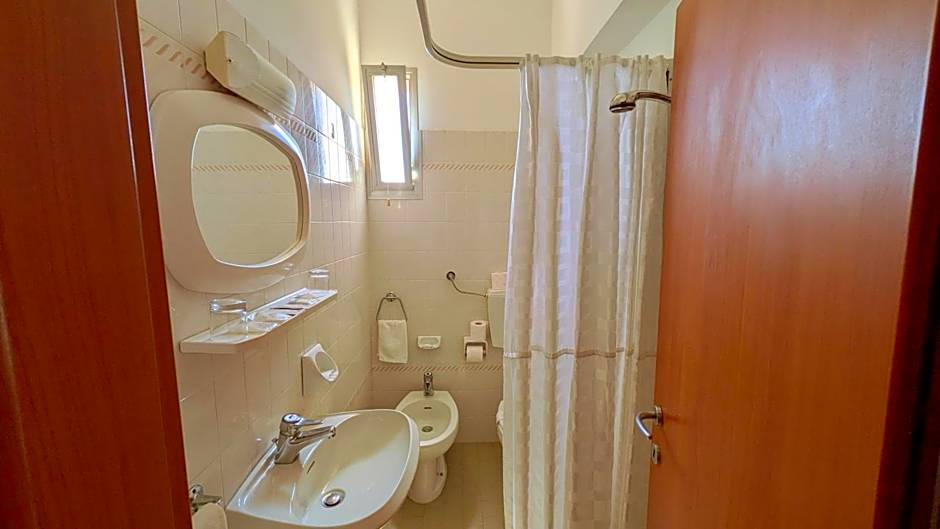 Hotel Condor