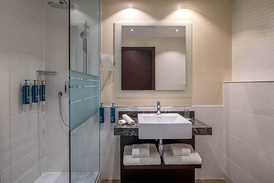 Hilton Geneva Hotel & Conference Centre