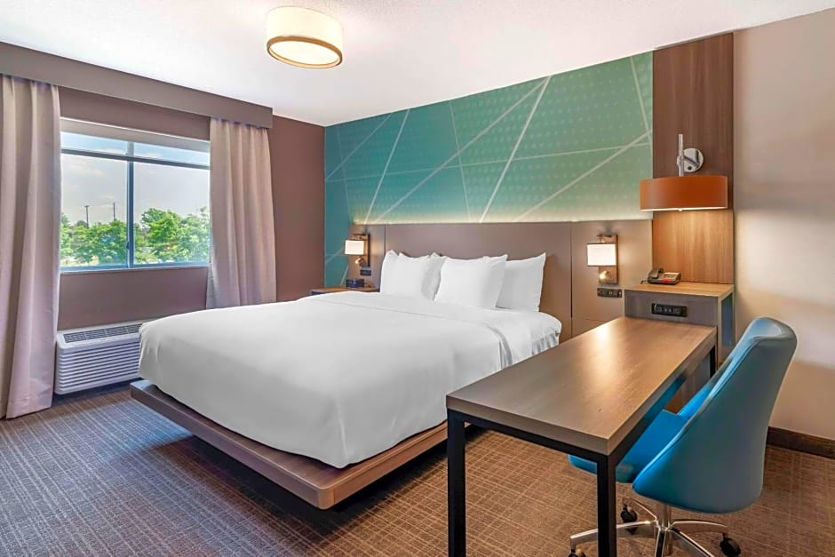 Comfort Inn & Suites Saratoga Springs