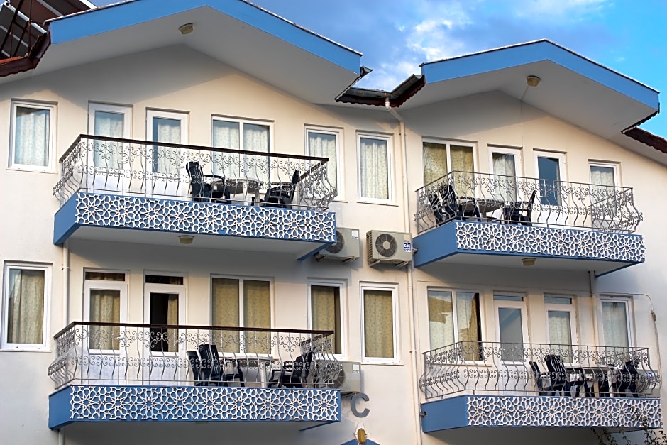 Side Papaya Apart Hotel