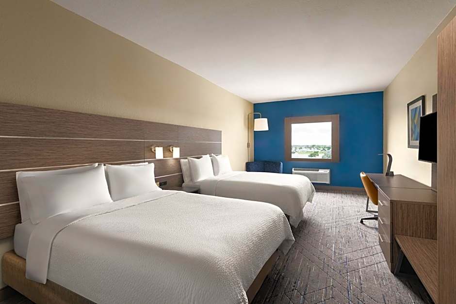 Holiday Inn Express & Suites Boynton Beach West By IHG