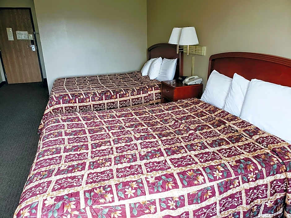 Days Inn & Suites by Wyndham of Morris