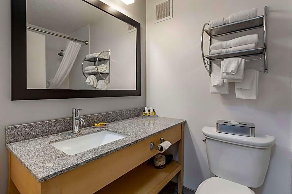 Best Western Plus University Inn
