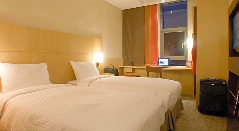 Central Seven Hotel by Kwon Busan Seomyeon