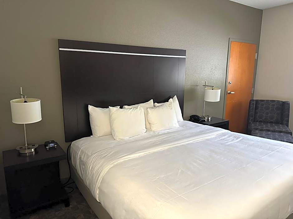 Comfort Inn Huntington near University area