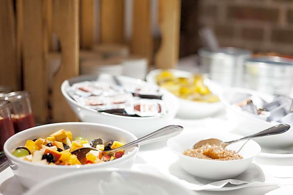 Project JUNE - ehemals Landgasthof Jüterbog