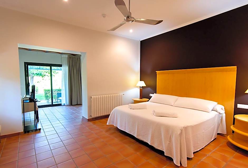 Hospedium Hotel La Parada del Compte