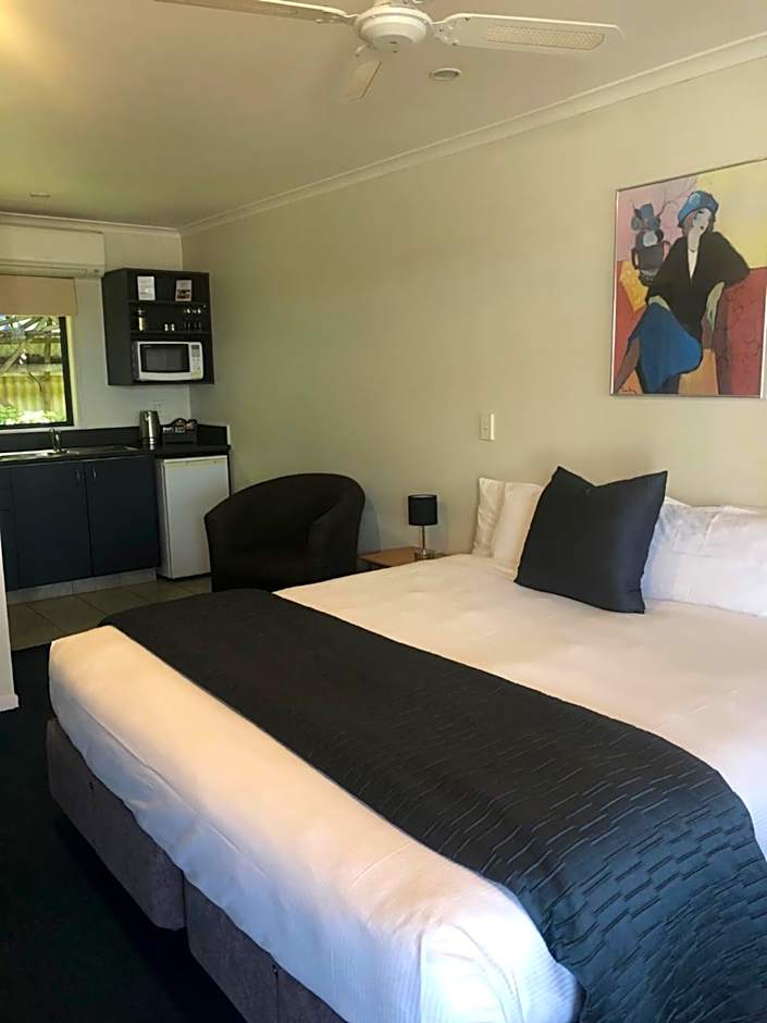 Claremonte Motor Lodge