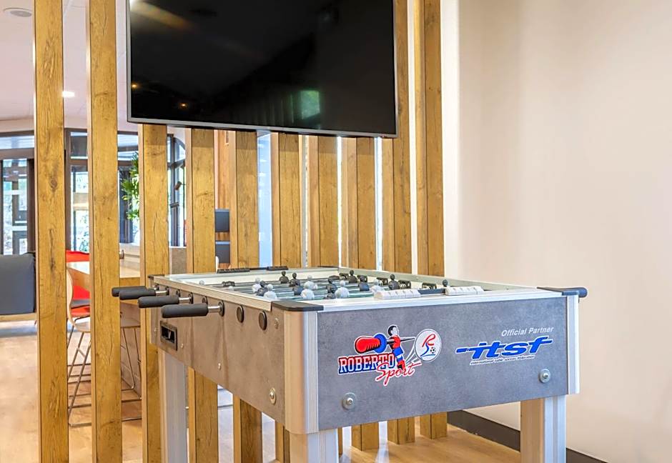 B&B HOTEL Marseille La Valentine Porte d'Aubagne