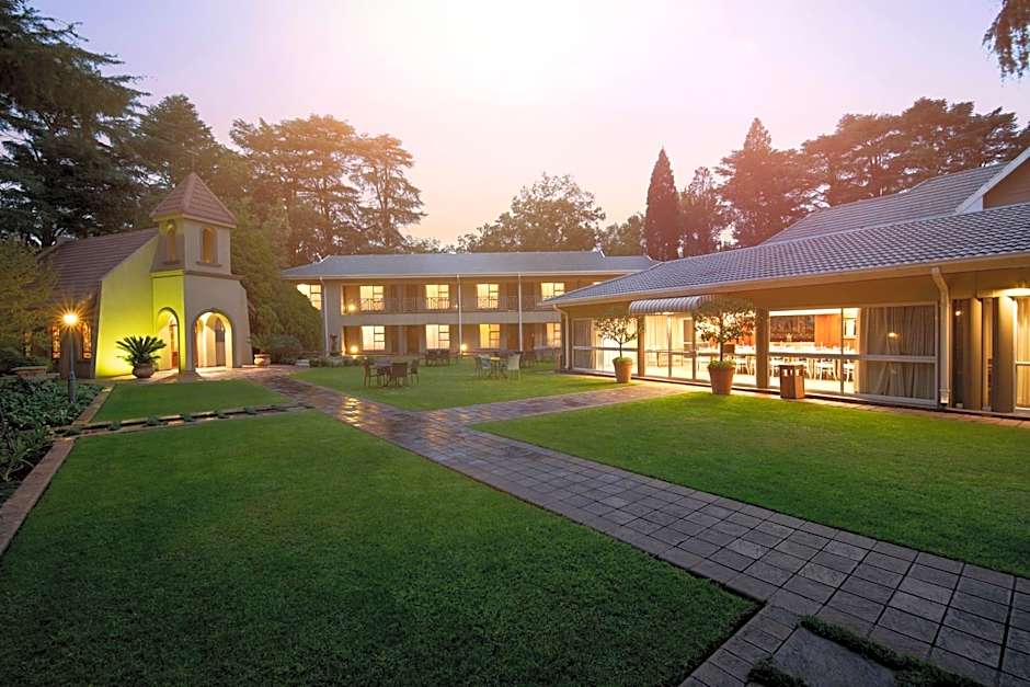 Three Rivers Lodge and Villas