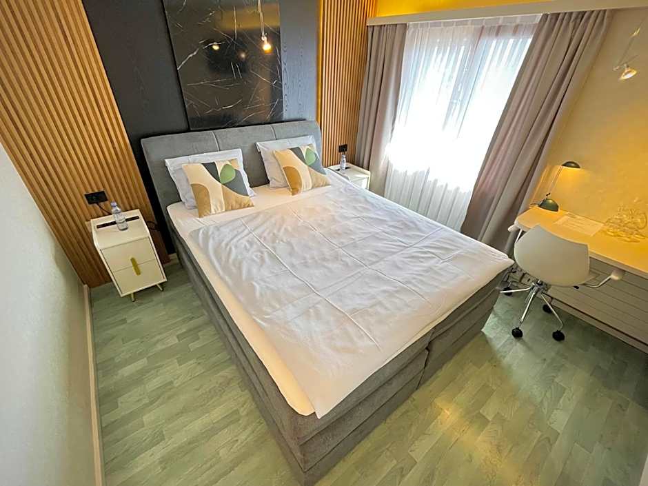 Seiler's Hotel