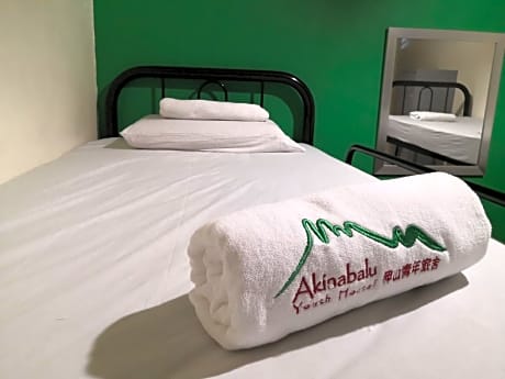Bed in 4 Bed Dormitory (B)