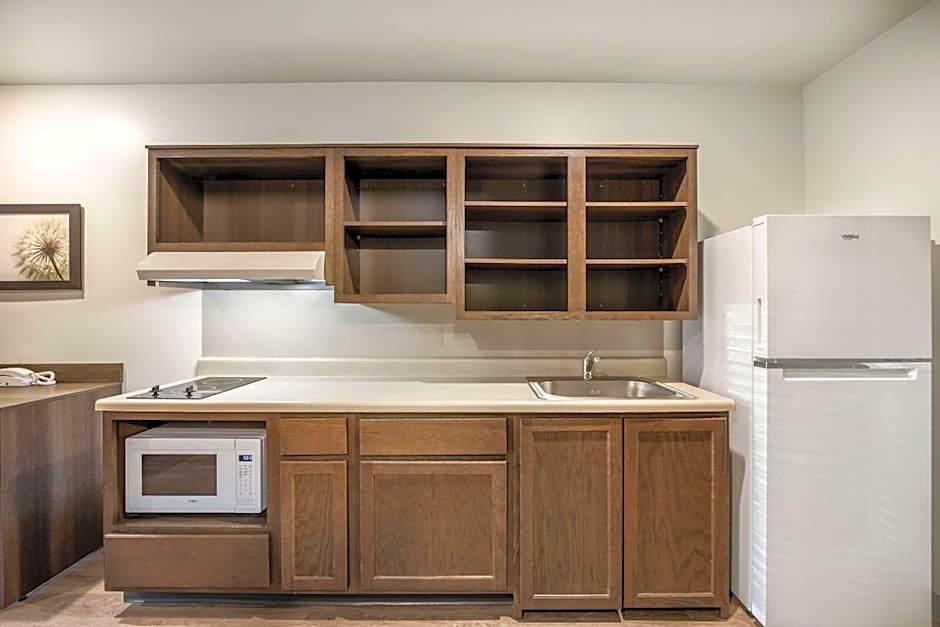 WoodSpring Suites Gurnee-North Chicago