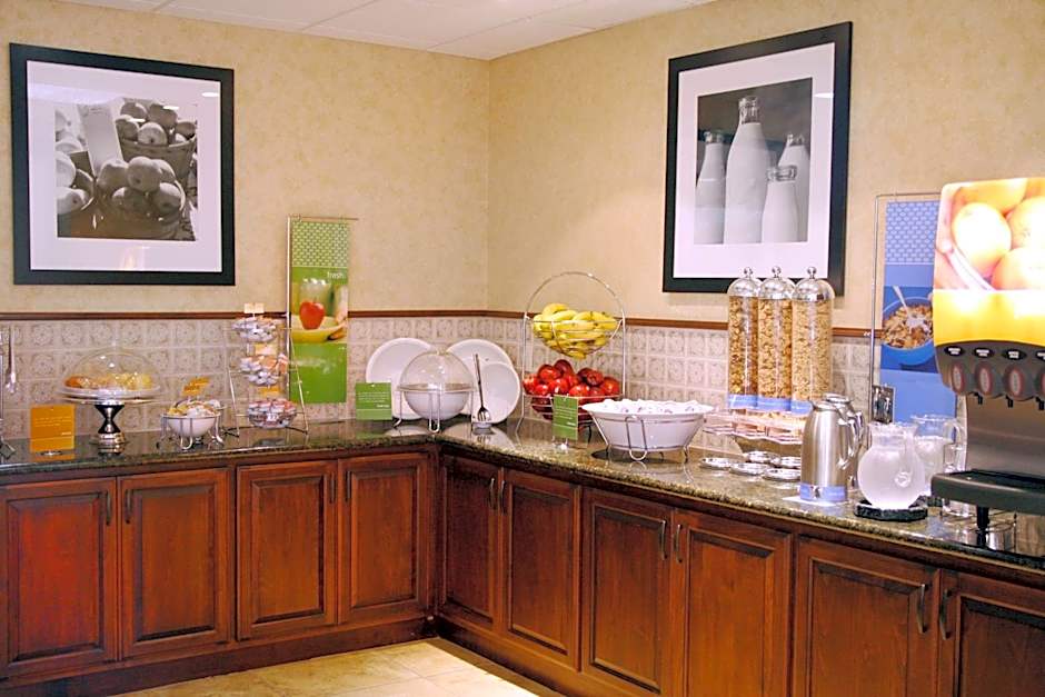 Hampton Inn By Hilton & Suites Lodi