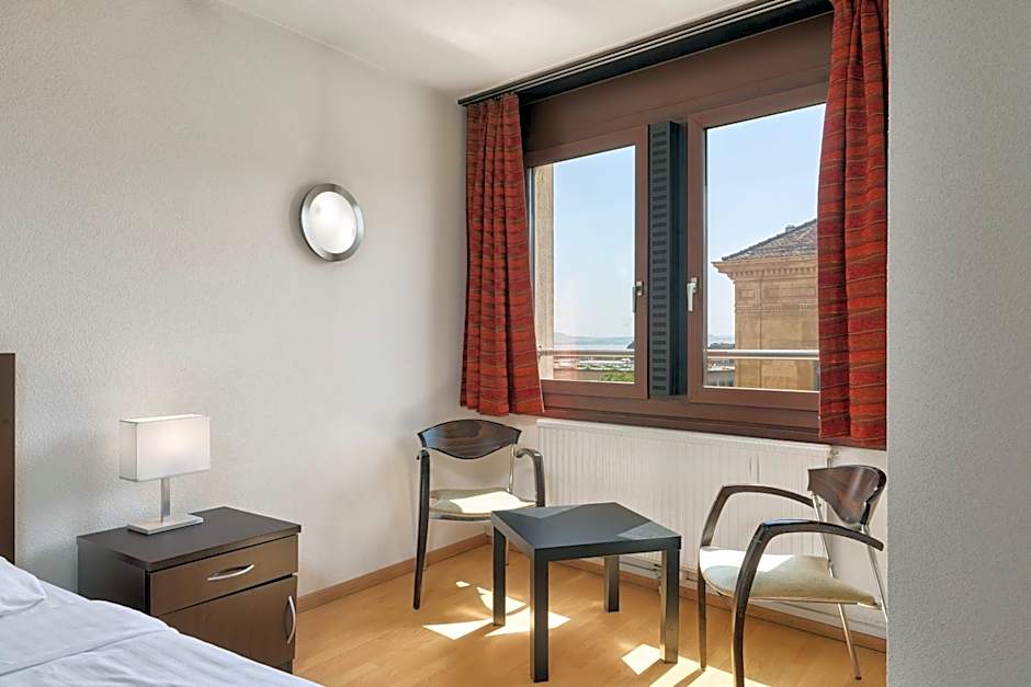Neuchâtel City Hôtel - Self Check-In