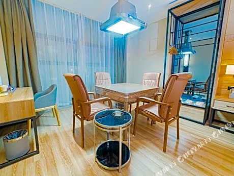 Gude Hotel (Loudi Wujiang Building Materials Home City No.2 Bridge Store)