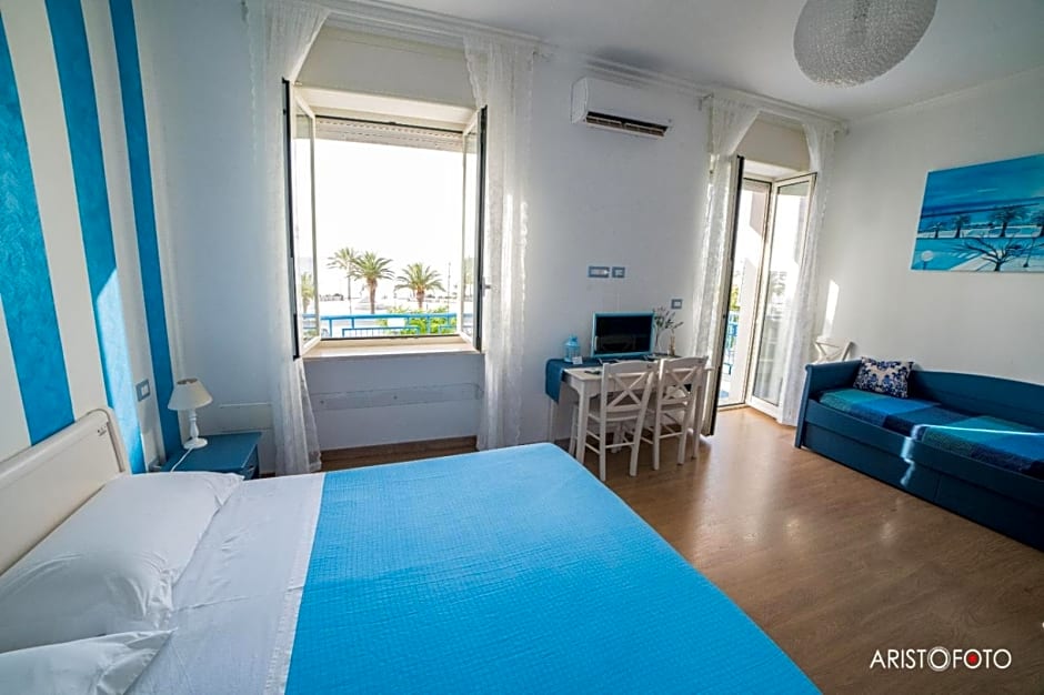 Photo 1 of 50 of B&B Una Rotonda sul mare