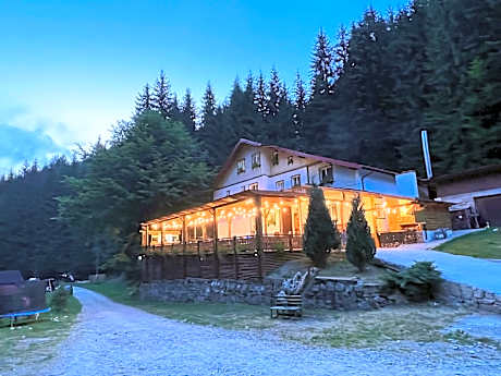 Barlogul din Vidraru