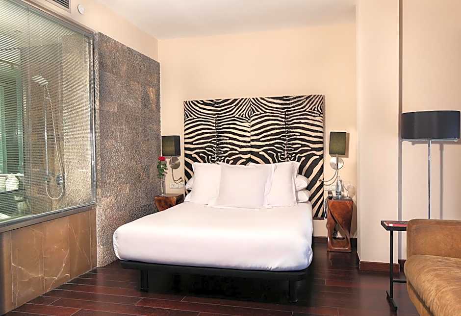 Hotel Gran Derby Suites
