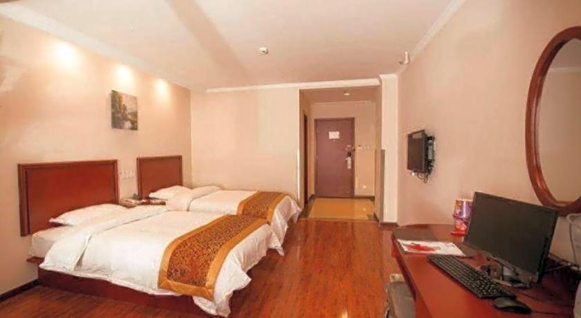 GreenTree Inn Lianyungang Guanyun Bus Station Zhenxing Garden Express Hotel