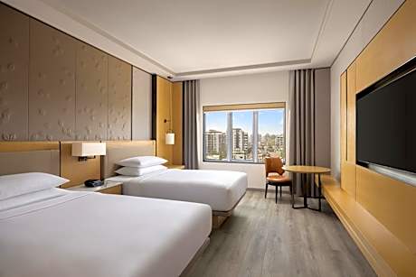 Deluxe Guest room, 2 Queen, City view - 10% Discount on F&B and Laundry till 15th November 2026
