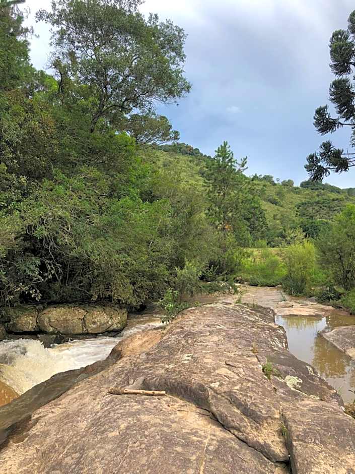 Pousada Pedra da Mata chales na montanha