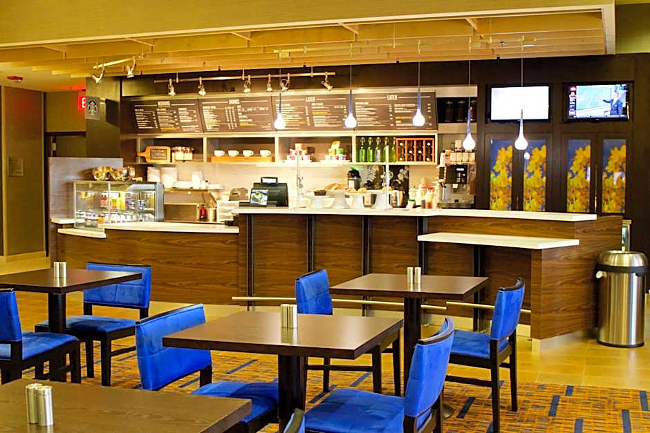 Courtyard by Marriott Asheville Airport