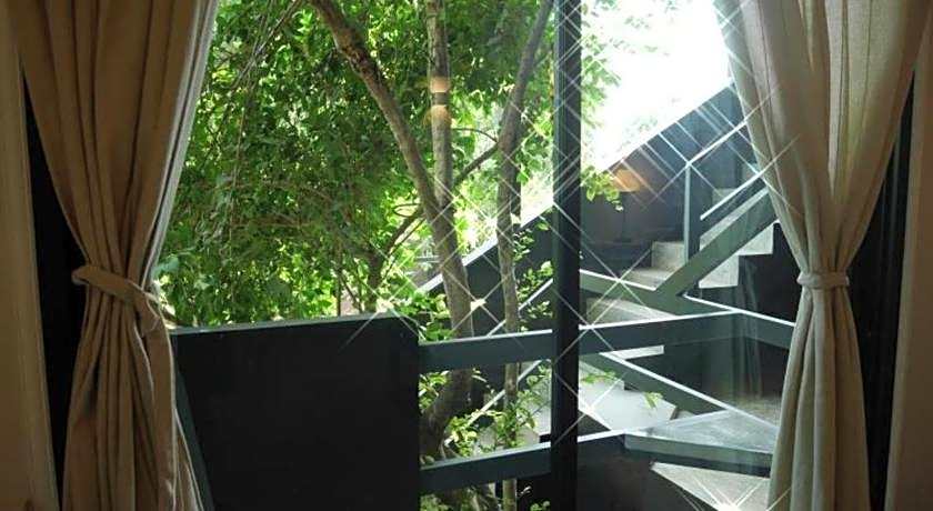 Silp-Pa Phra Nakhon Si Ayutthaya Hotel