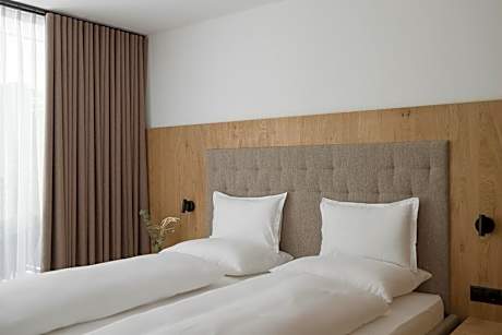 One-Bedroom Apartment with Balcony and Mountain View