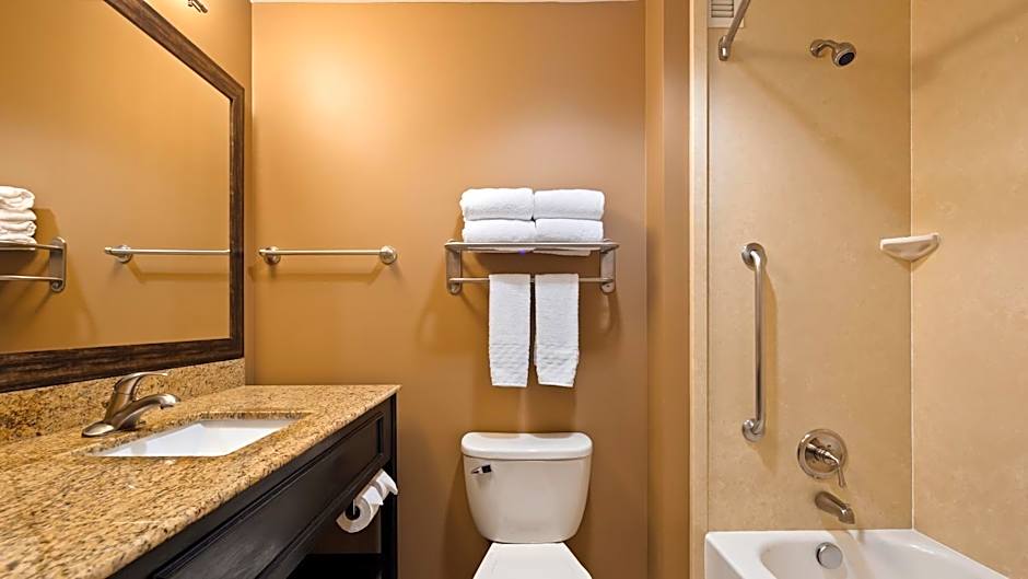 Best Western Plus College Park Hotel