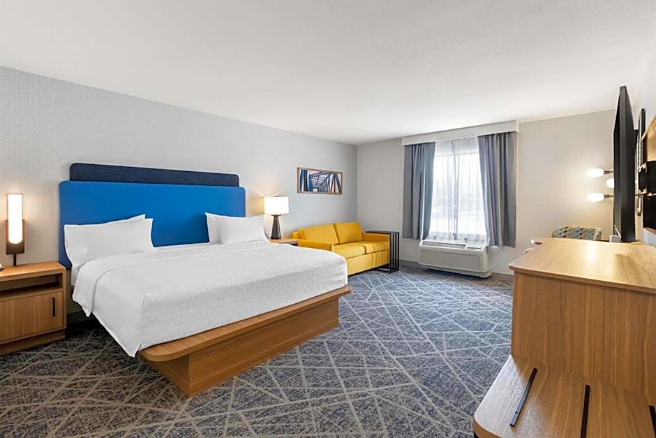 Hampton Inn & Suites New Castle
