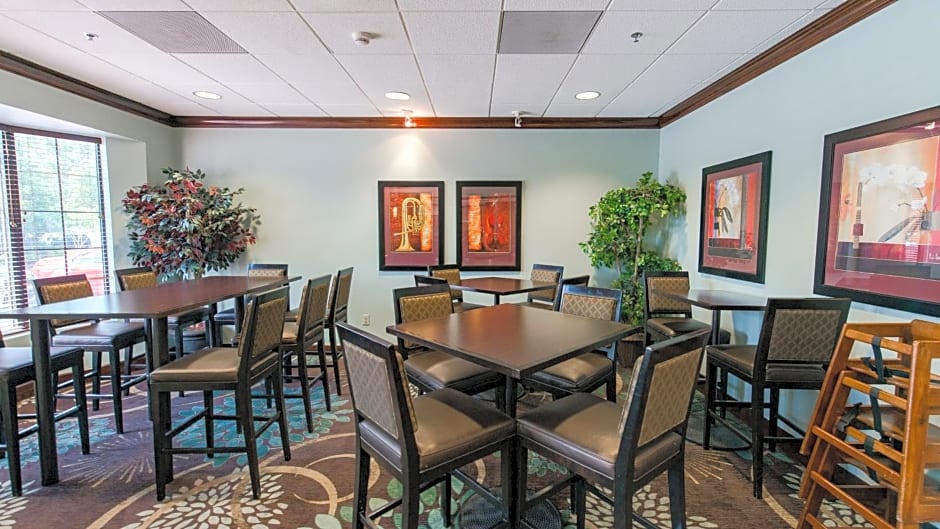 Staybridge Suites Wilmington East